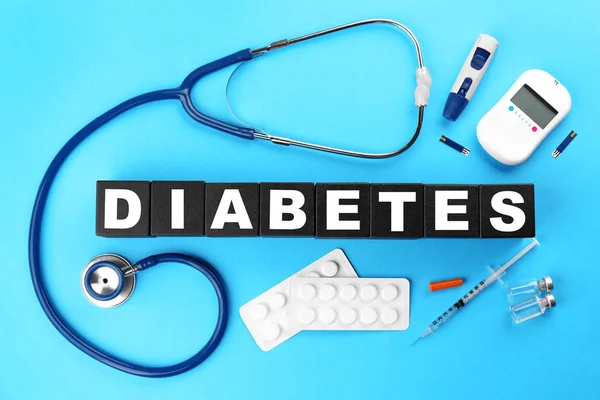 Samenstelling met medische spullen en word Diabetes — Stockfoto