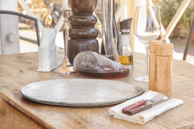 Hizmet tablo plaka altlığı 