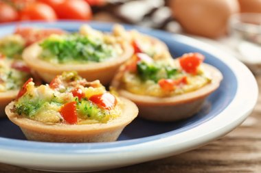 Brokoli kiş tartlets 