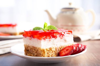 çilek çubuk kraker salata 