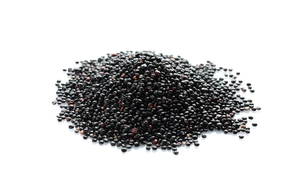Hromadu černé quinoa na bílém pozadí — Stock fotografie