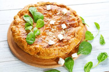 Ispanaklı lezzetli pasta 