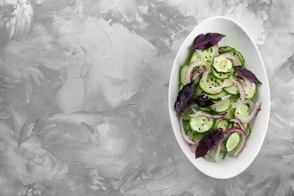 Salada de pepino fresco — Fotografia de Stock