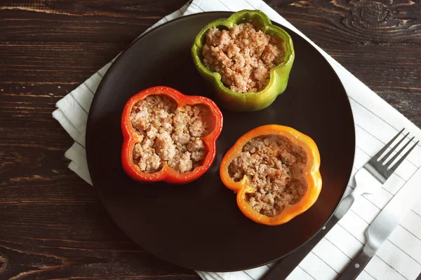 Peperoni ripieni di quinoa — Foto Stock