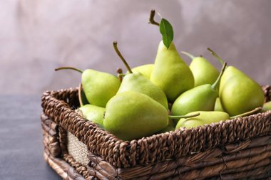 lezzetli olgun armut