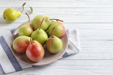 lezzetli olgun armut