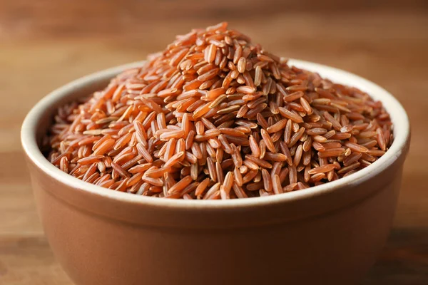 Çiğ kırmızı kargo pirinç