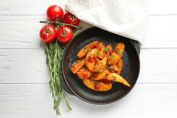 Lezzetli fırında patates