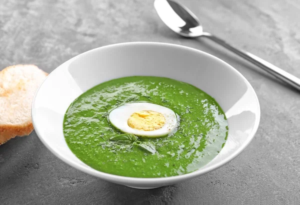 Lezzetli ıspanak çorbası