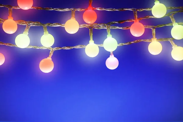 Julbelysning på färg — Stockfoto