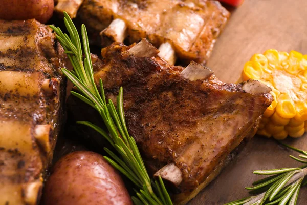 lezzetli ızgara kaburga 