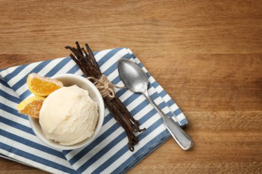 lezzetli vanilyalı dondurma