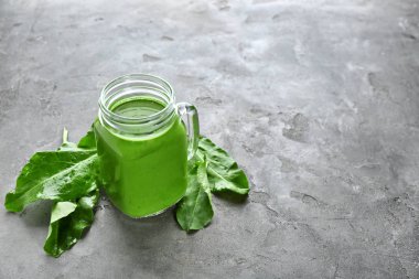 Taze ıspanak güler yüzlü