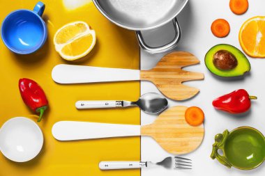 Mutfak gereçleri ile kompozisyon 