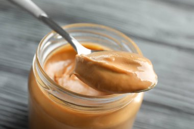 krem fıstık ezmesi 