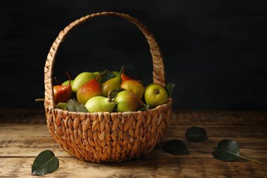 lezzetli olgun armut 