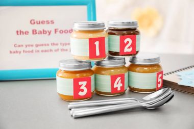 Kavanoz farklı püresi ile