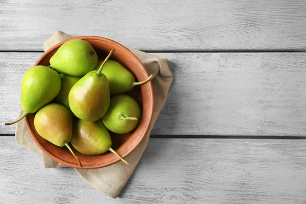 Köstliche reife Birnen — Stockfoto