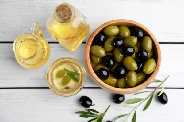 Ripe tasty olives — Stock Photo, Image