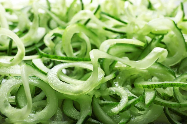 Ham salatalık yeşil spagetti