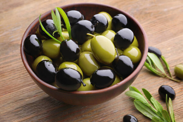 Ripe tasty olives 