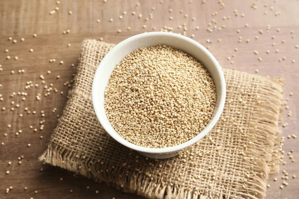 Λευκό quinoa κινηματογράφηση σε πρώτο πλάνο — Φωτογραφία Αρχείου