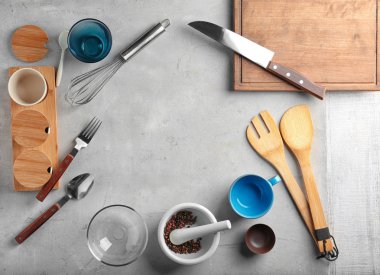 Mutfak gereçleri ile kompozisyon 