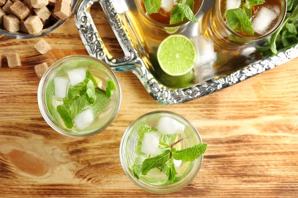 Composition with mint julep and metal tray — Stock Photo, Image