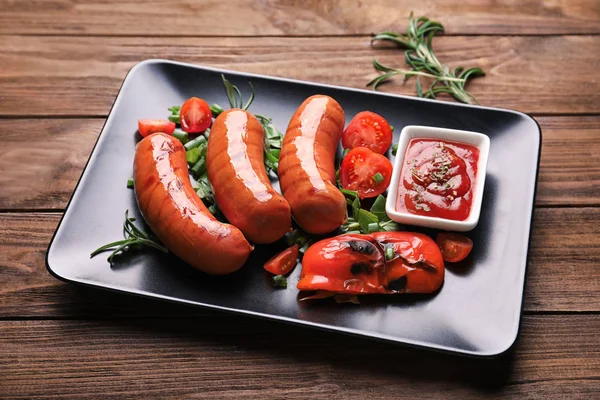 lezzetli ızgara sosis 