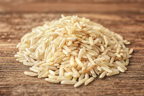 Haufen brauner Reis — Stockfoto