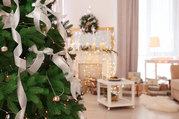 自宅でのクリスマスの装飾 — ストック写真