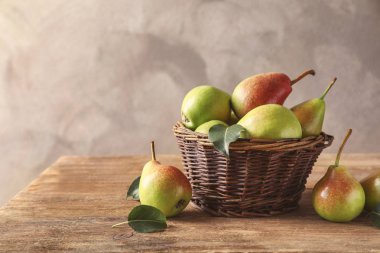 lezzetli olgun armut 