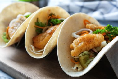 Lezzetli balık tacos