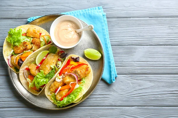 Lahodné rybí tacos — Stock fotografie