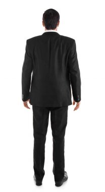 Zarif siyah elbiseli yakışıklı adam  