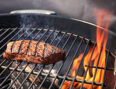 Lezzetli pişmiş et 