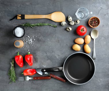 Mutfak aletleri ve malzemeler 