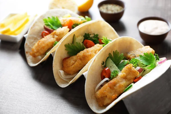 Νόστιμα ψάρια tacos — Φωτογραφία Αρχείου