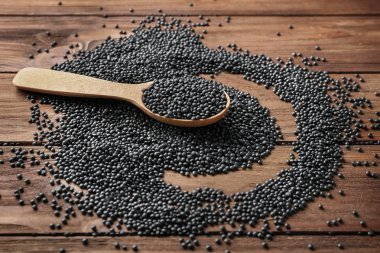 Kaşık ve sağlıklı mercimek