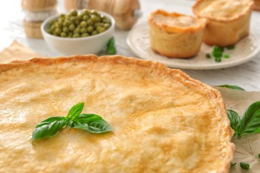 Lezzetli etli börek