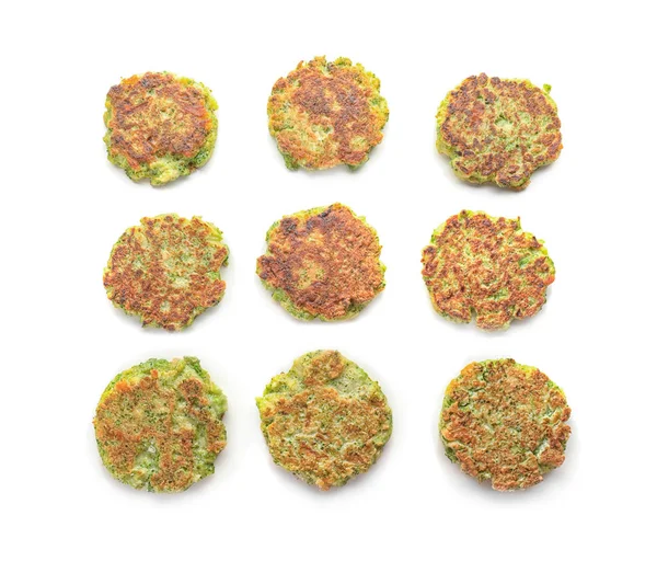 Вкусные блинчики с брокколи — стоковое фото