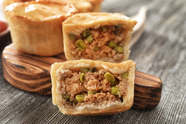 Lezzetli küçük etli turtalar