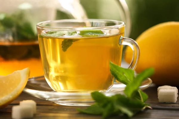 Sabroso té de menta — Foto de Stock