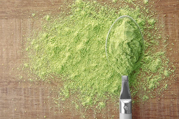 Wheat grass powder — Stock Photo, Image