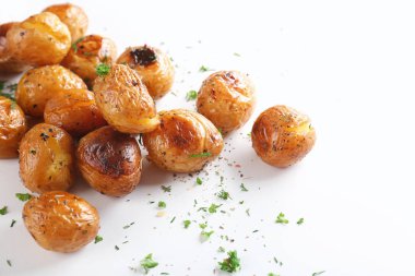 Birçok fırında patates