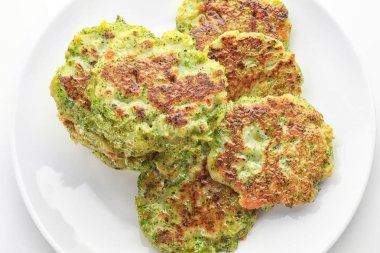 Lezzetli brokoli krep