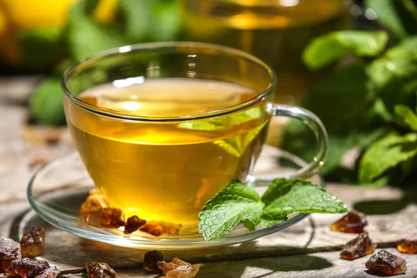 Cup of mint tea — Stock Photo, Image