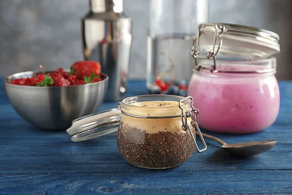 Smoothie with chia seeds — Stock Photo, Image