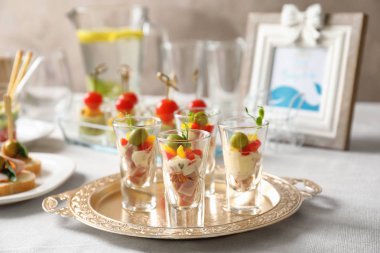  meze bebek duş için