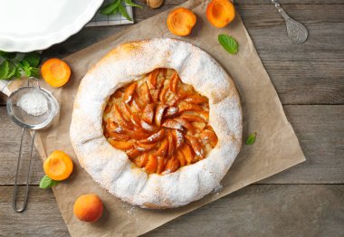 Lezzetli kayısı kek